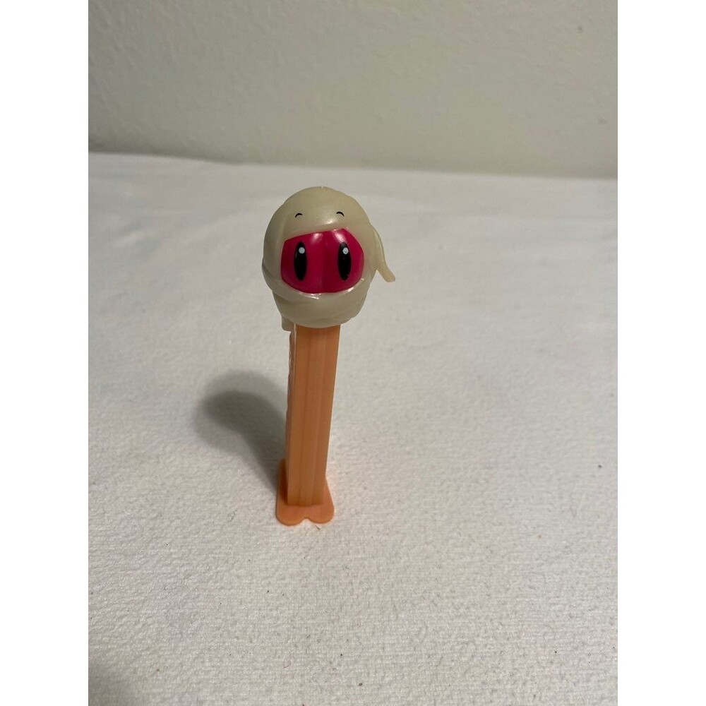 PEZ Mummy Halloween Head Is Designed to Glow in the Dark  2003